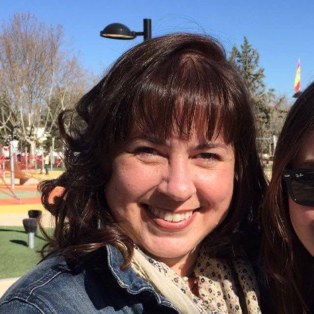 Ana María Póo Llanillo