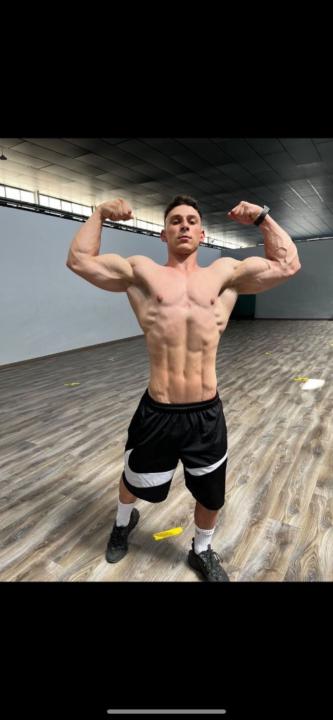 Adrián piqueras Adrián