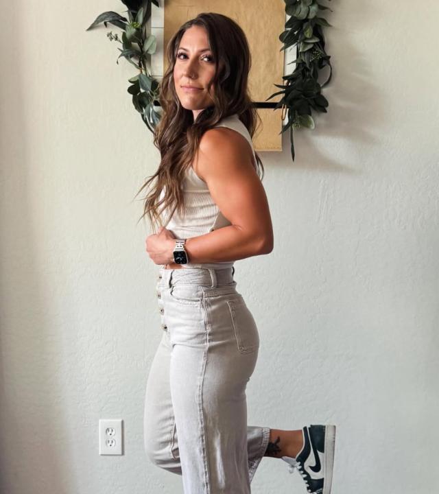 Amiee Knebel