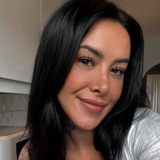 Nicole Lynn