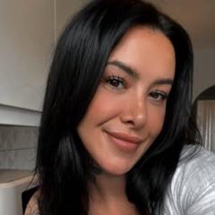Nicole Lynn