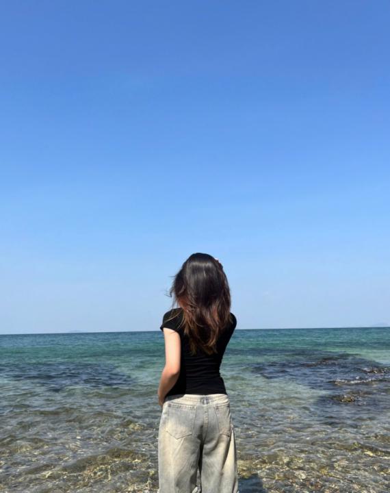 Tường Vi Nguyễn