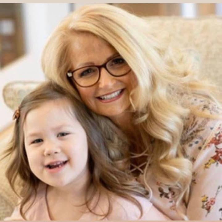 Cindy White