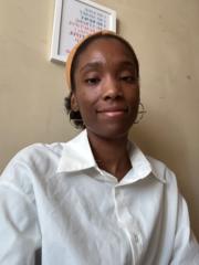 Adjoa Hinton