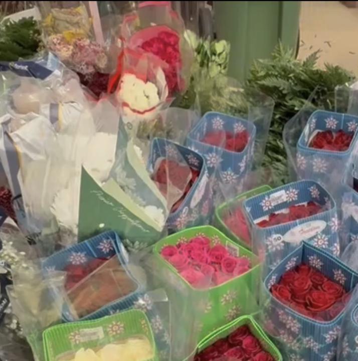 Question for florists - Valentines Week