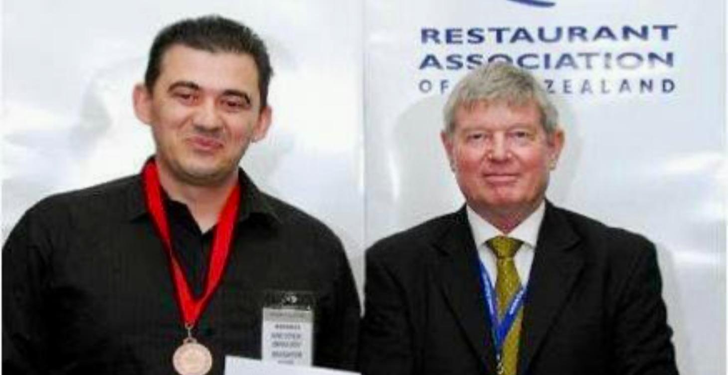 Customer Service vs Hospitality Service.