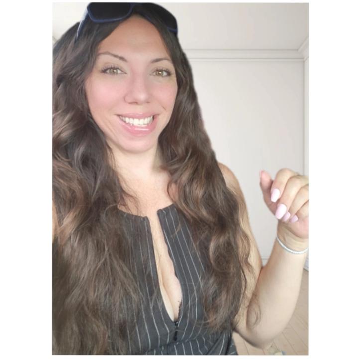 Vinessa S