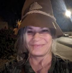 Amanda Mundell