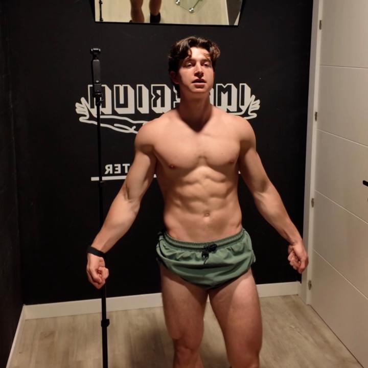Aratz Longo