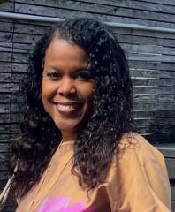 Gaya Holman