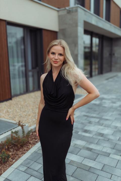 Victoria K