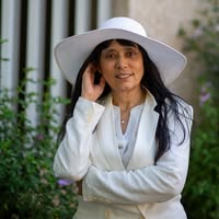 Ivonne-Alicia Scarpati d.