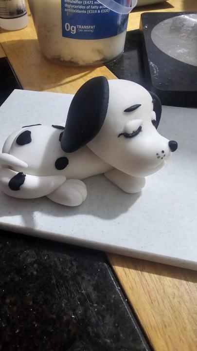 Dog cake topper 