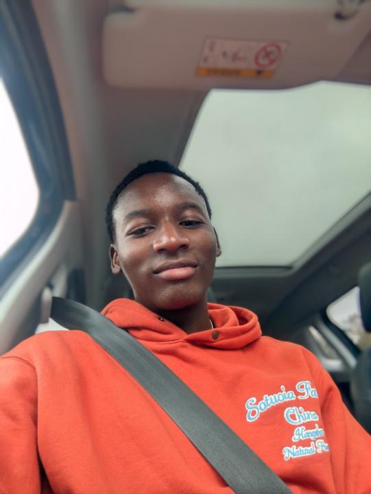 Tzudi mbe Gefrey yvane