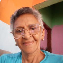 Maris Acosta