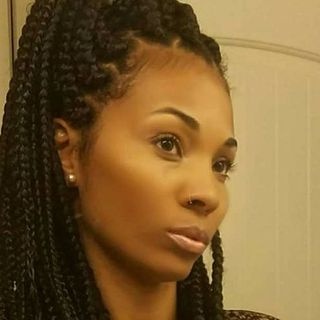 Valencia Reaves