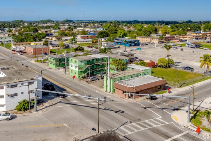 Off ~ Market | Belle Glade,  FL | 43 Units