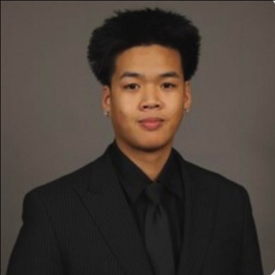 Chris Phoumivong