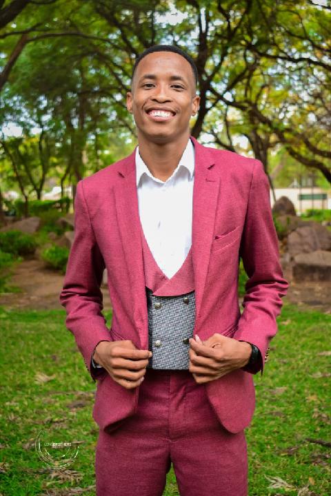 Kago Amos Omphitlhetse