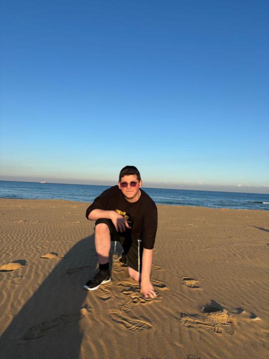 יאיר אילוז