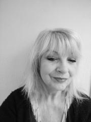 Carolyn Phoenix Warnett