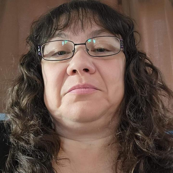 Bobbi Kinion