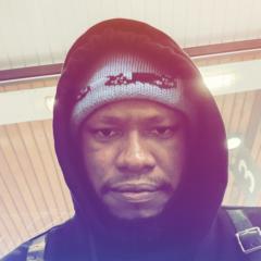 Favour Azoisi