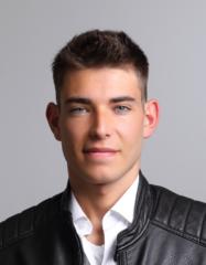 Niklas Stelzel