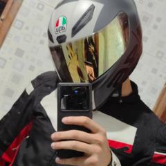 Adil Inio