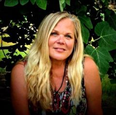 Jacqueline Maples