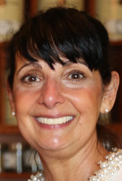 Angelica Tosunian