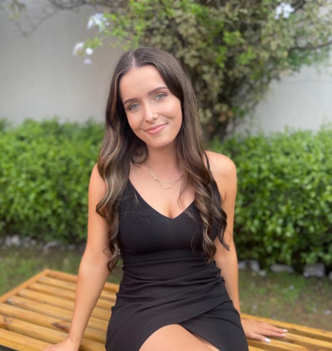 Carmen Teixeira