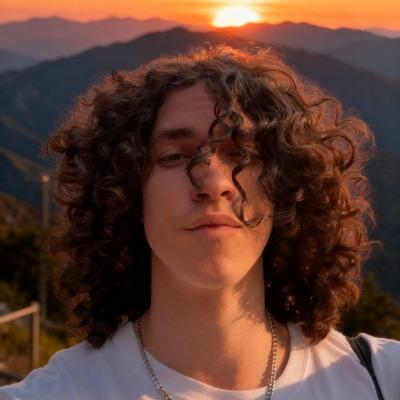 Luis Valenciano Barboza