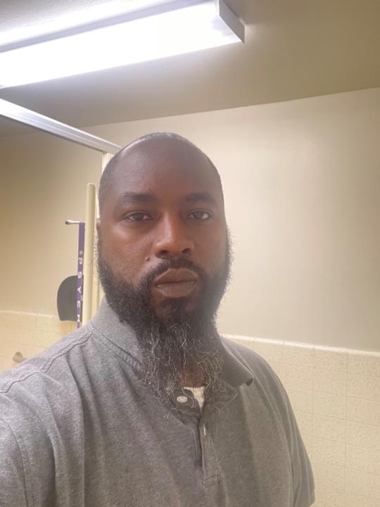 Tyronn Davis