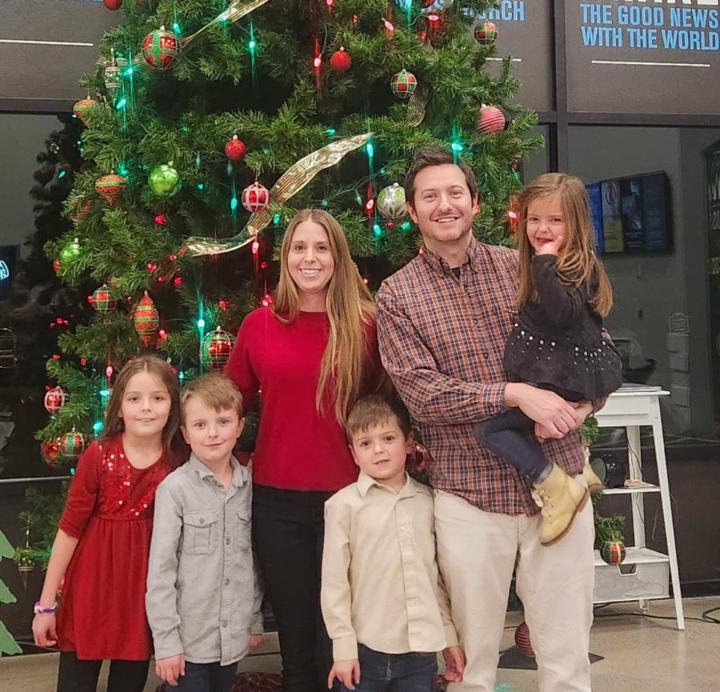 📢 Feeling incredibly blessed and grateful to share my 2024 reselling journey with you all! 🙏