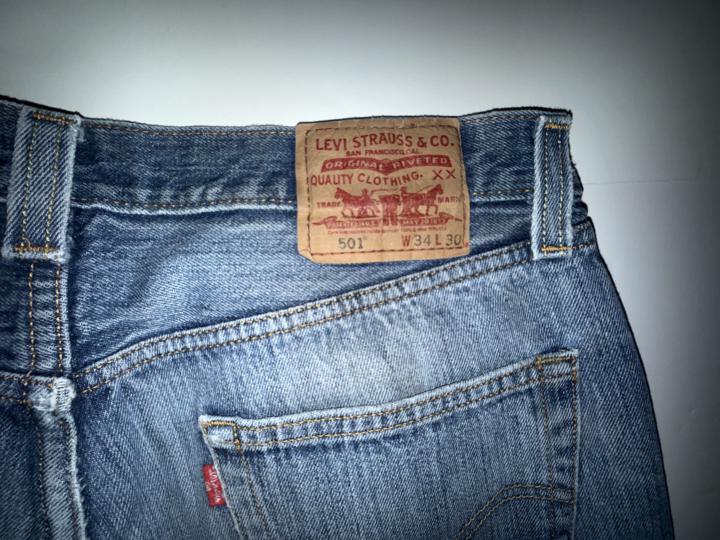 Levi’s with tags cut off!