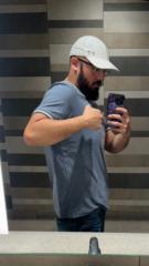 Bryan Flores