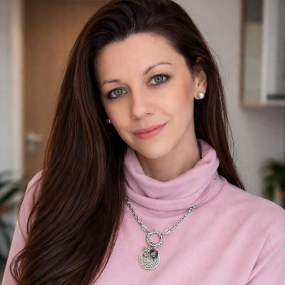 Claudia Walker