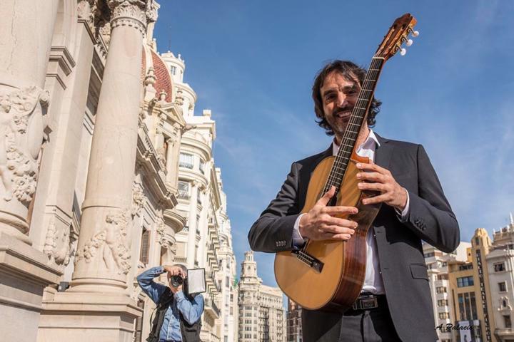 Omar Ballesteros