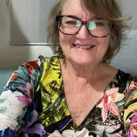 Lesli Grant